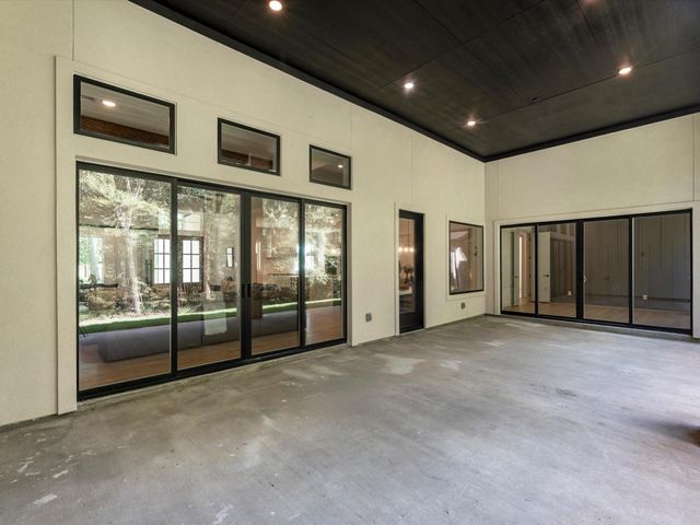 9490 Cedar Bend, Plantersville, TX 77363
