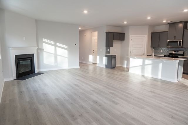 5208 Synergy PVT Way, Gallatin, TN 37066