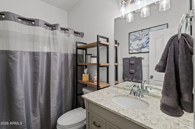 10152 E KNOWLES Avenue, Mesa, AZ 85209