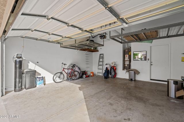 10152 E KNOWLES Avenue, Mesa, AZ 85209