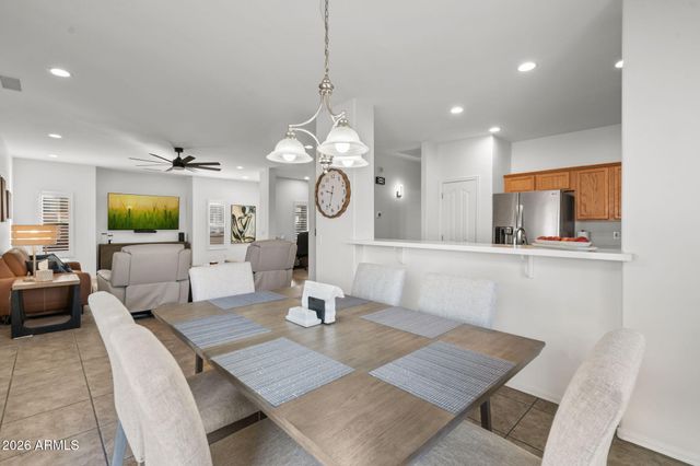 10152 E KNOWLES Avenue, Mesa, AZ 85209