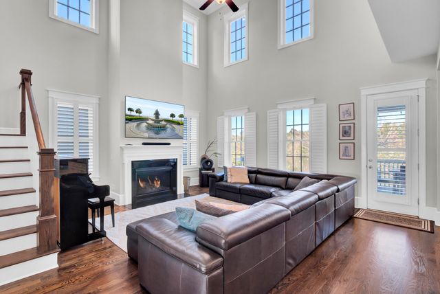 1615 Paradise Lake Drive, Mount Pleasant, SC 29464