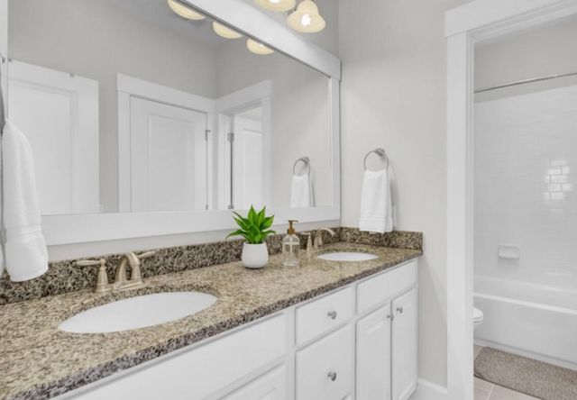 1615 Paradise Lake Drive, Mount Pleasant, SC 29464