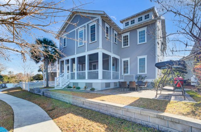 1615 Paradise Lake Drive, Mount Pleasant, SC 29464