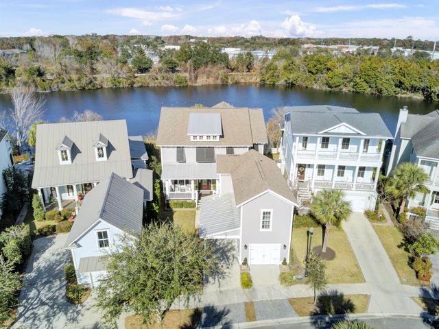 1615 Paradise Lake Drive, Mount Pleasant, SC 29464