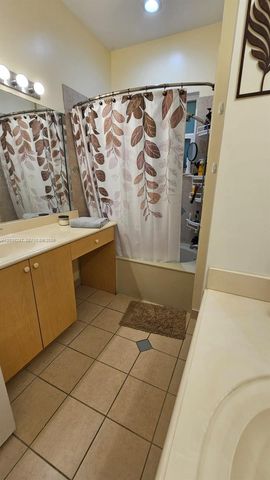 4120 NE 22 ND CT, Homestead, FL 33033