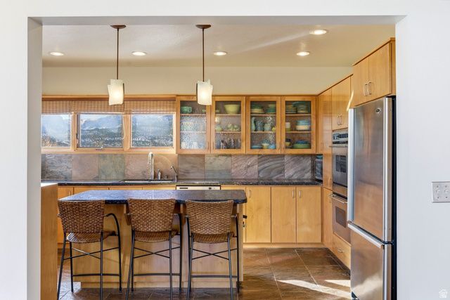 261 VALLEY VIEW DR, Springdale, UT 84767