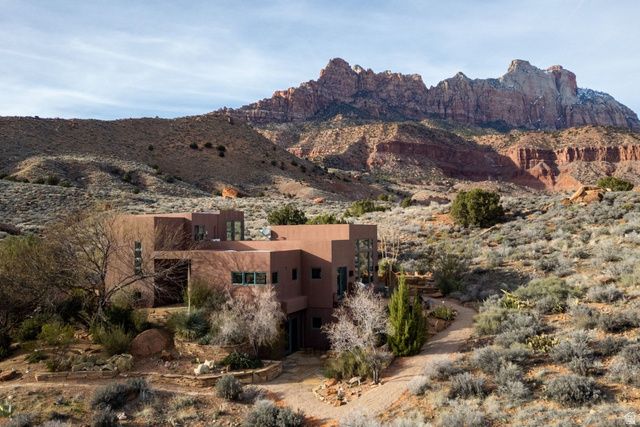 261 VALLEY VIEW DR, Springdale, UT 84767