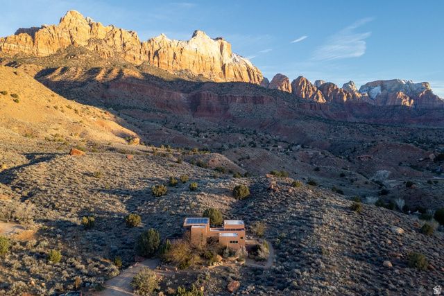 261 VALLEY VIEW DR, Springdale, UT 84767