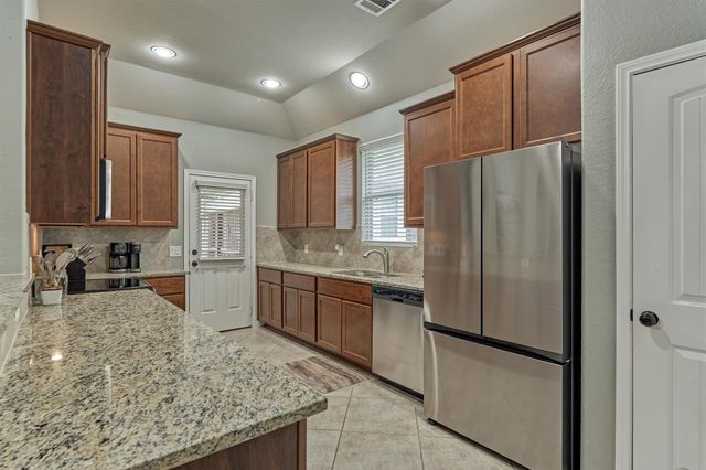 12942 Shady Grove Lane, Montgomery, TX 77356