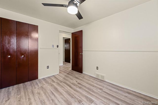 33828 Stonewood Drive, Sterling Heights, MI 48312