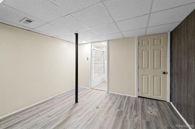 33828 Stonewood Drive, Sterling Heights, MI 48312