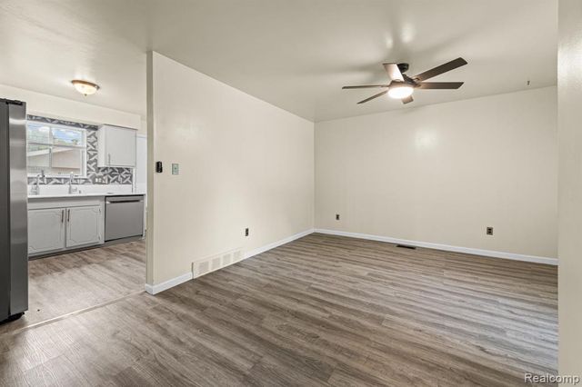 33828 Stonewood Drive, Sterling Heights, MI 48312
