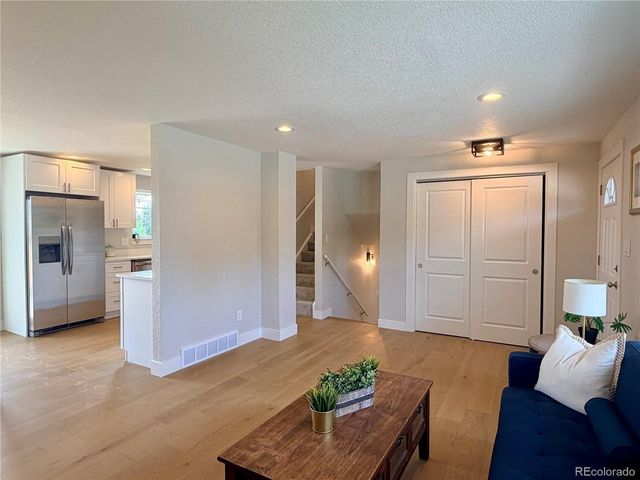 6962 Ingalls St, Arvada, CO 80003