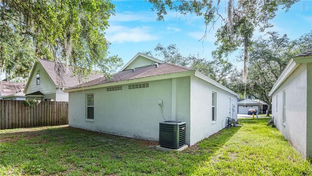 15120 DEER MEADOW DRIVE, Lutz, FL 33559