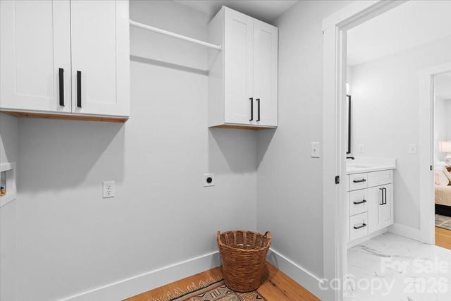 8 Wildwood Park Knoll, Weaverville, NC 28787