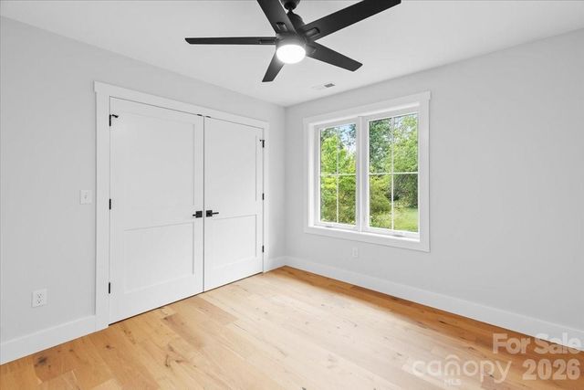8 Wildwood Park Knoll, Weaverville, NC 28787