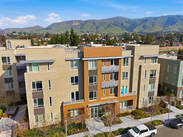 45378 Tom Blalock St 403, Fremont, CA 94539