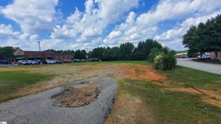 777 E Butler Road, Mauldin, SC 29605
