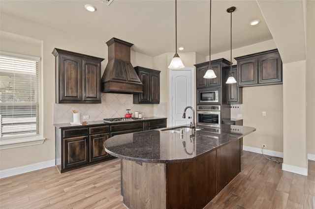 724 Patio Street, Little Elm, TX 76227