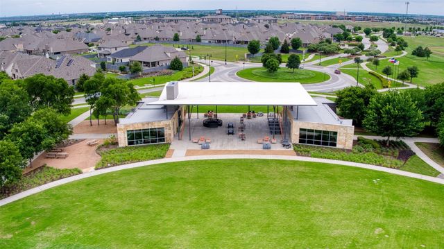 724 Patio Street, Little Elm, TX 76227