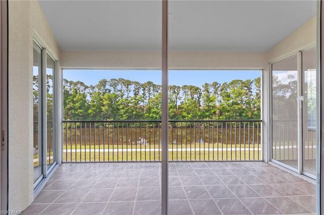 14070 Eagle Ridge Lakes DR 202, Fort Myers, FL 33912