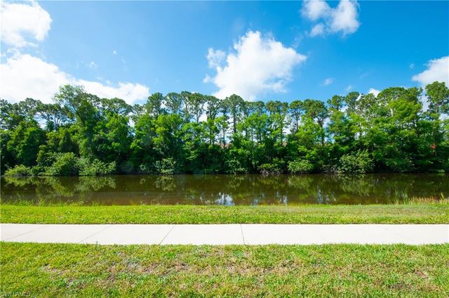 14070 Eagle Ridge Lakes DR 202, Fort Myers, FL 33912