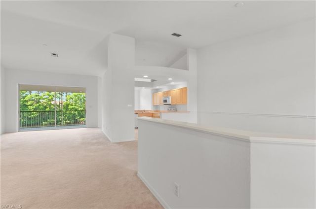 14070 Eagle Ridge Lakes DR 202, Fort Myers, FL 33912