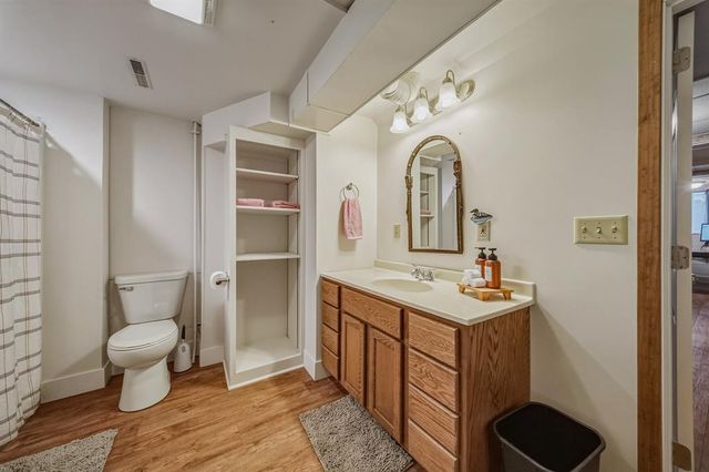 2007 Grandview Drive, Eau Claire, WI 54703