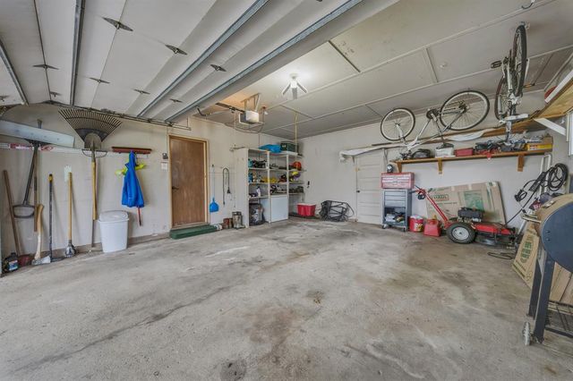 2007 Grandview Drive, Eau Claire, WI 54703