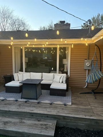 2007 Grandview Drive, Eau Claire, WI 54703