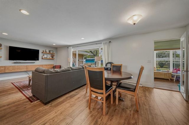 2007 Grandview Drive, Eau Claire, WI 54703