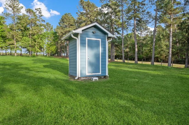 94 Fm 3179 Road, Huntsville, TX 77340