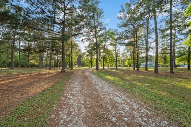 94 Fm 3179 Road, Huntsville, TX 77340