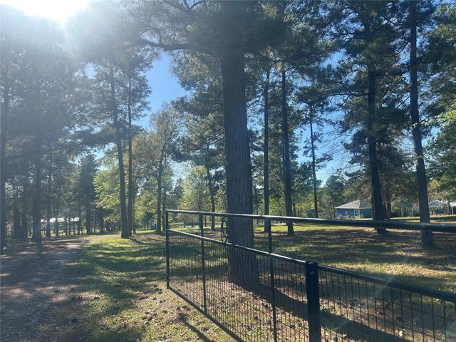 94 Fm 3179 Road, Huntsville, TX 77340