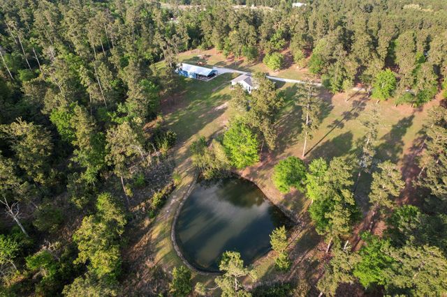 94 Fm 3179 Road, Huntsville, TX 77340