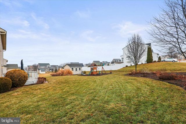 3108 KING RICHARDS CT S, York, PA 17408