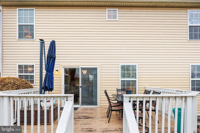 3108 KING RICHARDS CT S, York, PA 17408