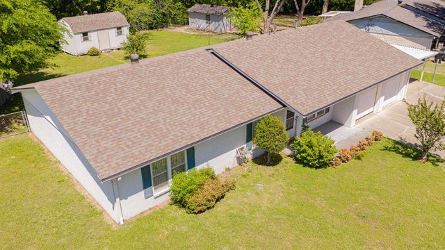 1307 Eva Dr., Longview, TX 75605
