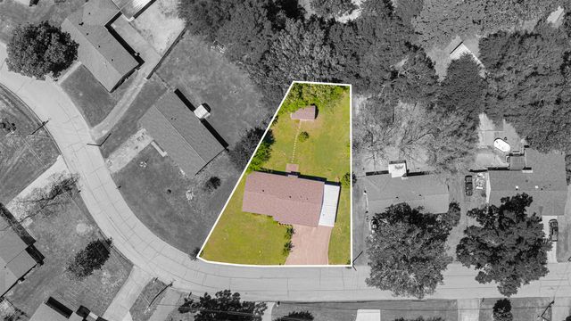 1307 Eva Dr., Longview, TX 75605