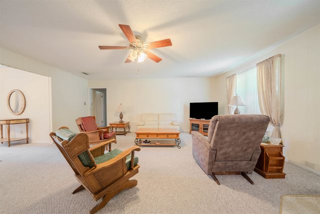 1307 Eva Dr., Longview, TX 75605