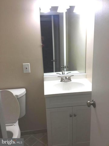 5324 KING CHARLES WAY, Bethesda, MD 20814