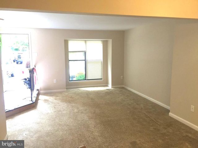 5324 KING CHARLES WAY, Bethesda, MD 20814