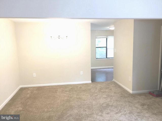 5324 KING CHARLES WAY, Bethesda, MD 20814