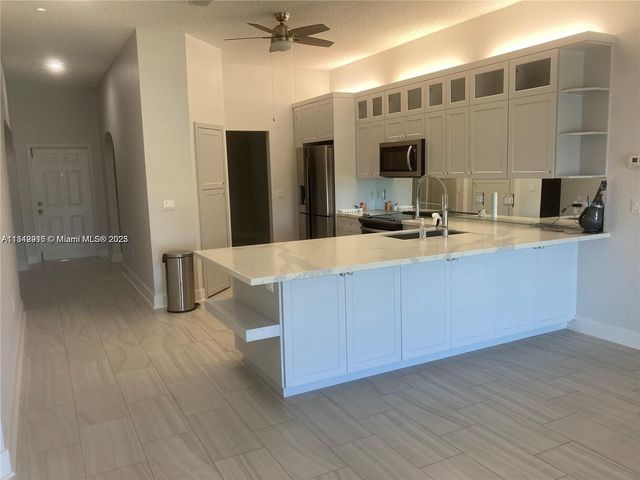 21353 SW 92nd Ave 21353, Cutler Bay, FL 33189