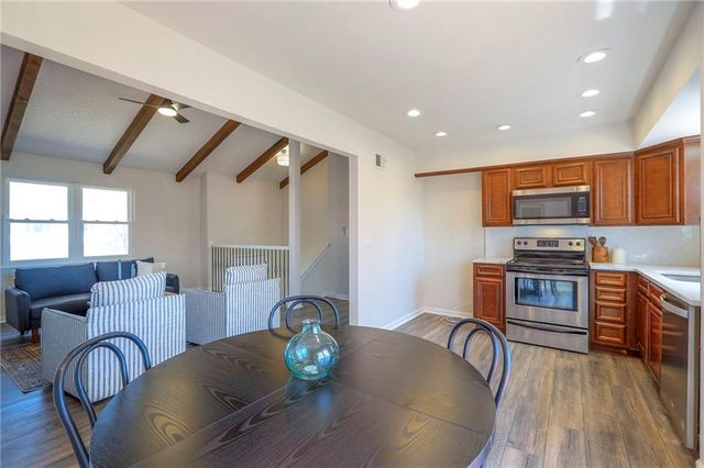 9844 N Cherry Street, Kansas City, MO 64155