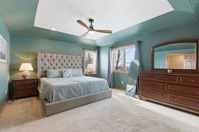 925 Lexington Way, Waunakee, WI 53597