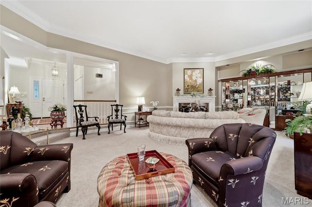 9767 Fall Ridge Trail, Sunset Hills, MO 63127