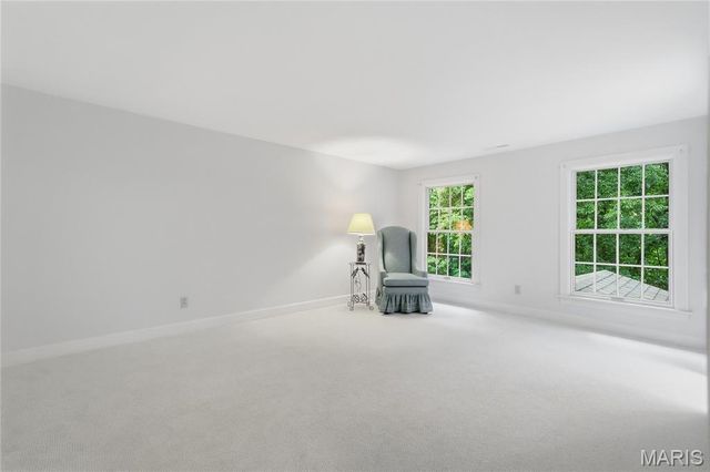 9767 Fall Ridge Trail, Sunset Hills, MO 63127