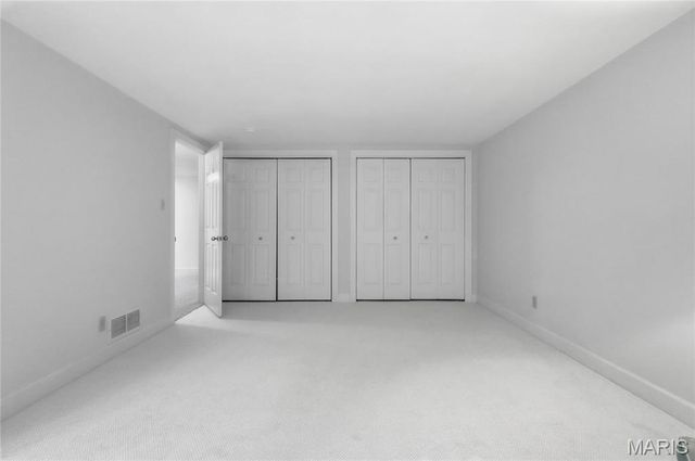 9767 Fall Ridge Trail, Sunset Hills, MO 63127